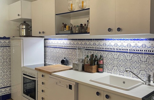 Redessan House | In the heart of the village, large family home 380 m2 with swimming pool
