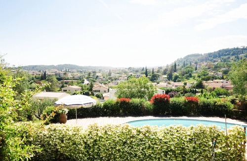 La Colle-sur-Loup Apartment | In the land of sun, sea and artists.