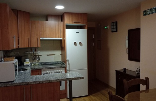 Luarca Apartment | In the middle of Paseo del Muelle Luarca Reg VUT 706AS8