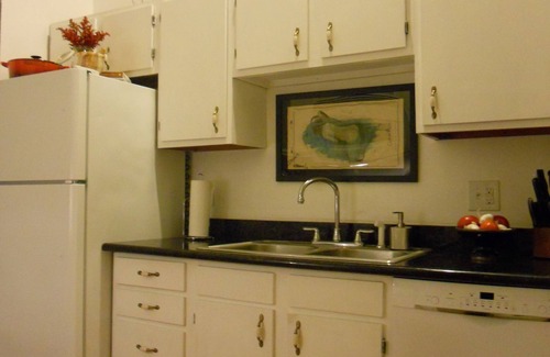 Arts/Warehouse District Condo | In the middle of the city, in a village of trendy warehouse-turned-condos
