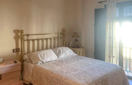 Almonte House | In the town of Almonte, the spacious vacation home offers you the ideal place for your family to rel