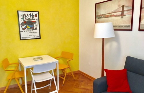 San Giovanni-Chiadino-Rozzol Apartment | In the woods a few steps from the center
