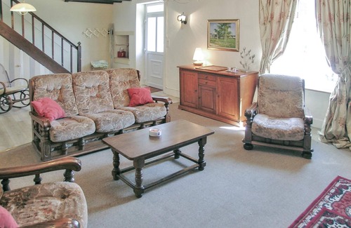 Moissannes House | In this very nice vacation home in the department of Haute-Vienne modern comfort og original charm a