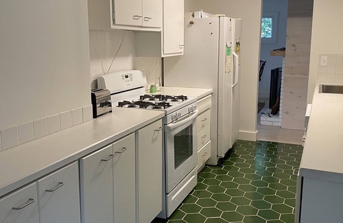 Castine Cottage | In-town artist cabin on the coast of Maine