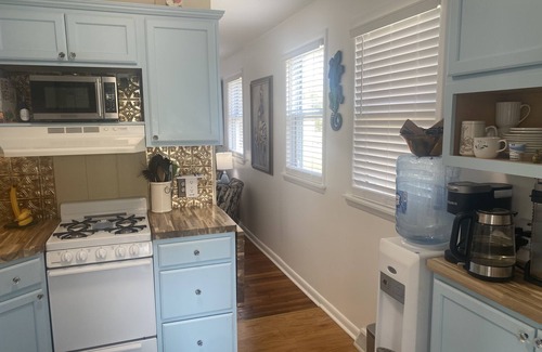 Rehoboth Beach Cottage | In Town Cottage on Bike Trail