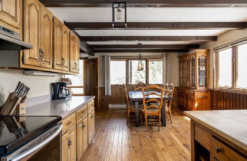 West Yellowstone Cabin | In Town! Gate Entrance- Legacy West