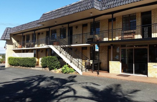 Taree Hotel | In Town Motor Inn