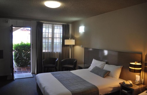 Taree Hotel | In Town Motor Inn