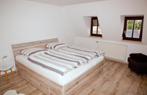 Triebes Apartment | In Triebes
