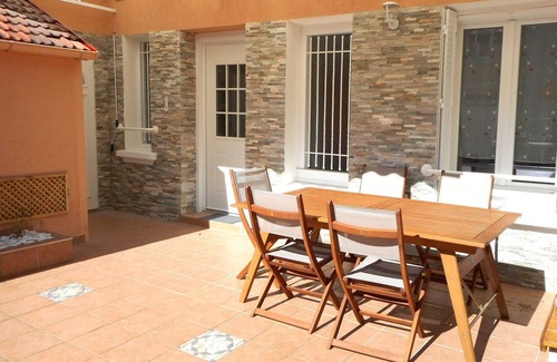Quartier de France House | In Vichy, charming town house 50m from the parks and the Allier