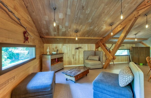 Saint-Laurent-d'Olt Apartment | In your great oasis of tranquility you will find the relaxation you desire and a breathtaking view o