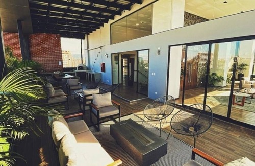 Zona 13 Apartment | Inara Apartment in city center Airport