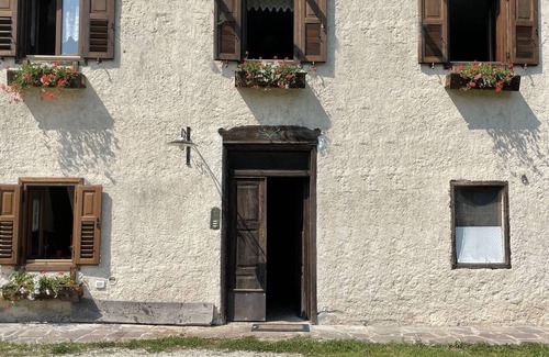Prade House | Incantevole Casa di Montagna Accogliente Dimora tra le Dolomiti Sempre al Sole!