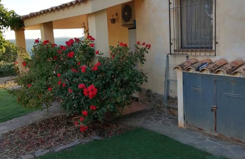Seulo House | Incantu, mountain vacation home with garden and view -Sardinia