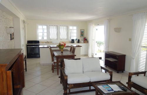 Silver Sands Apartment | Inchcape Seaside Villas right on Silver Sands Beach - House Seaside