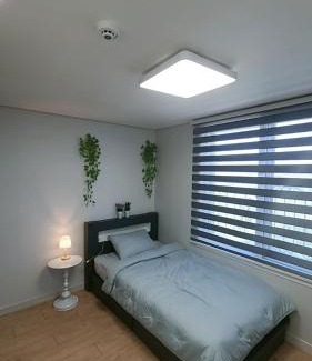 Unseo-dong House | Incheon Intl Airport ANN Guest House