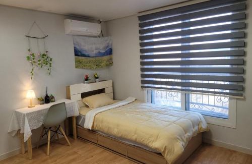 Unseo-dong House | Incheon Intl Airport ANN Guest House