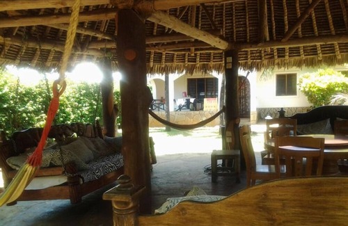 Ukunda Cottage | Inchi Raha Cottages