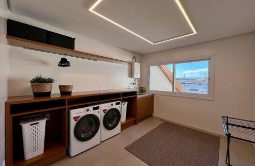 Quinta da Serra Apartment | Incrível Loft 235 1 Suíte Centro by Achei