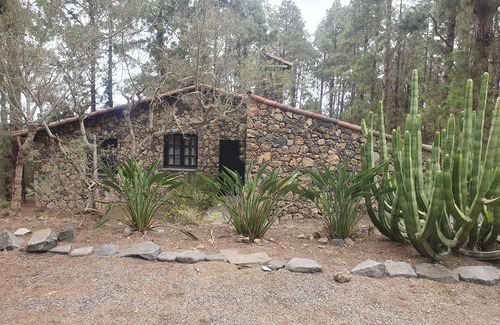 La Guancha House | Incredible Stone House for 6 guests with absolute peace