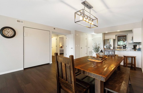 Indian Point Condo | Incredible 1 Bd Lake Condo with Resort Perks & Ticket Discounts!