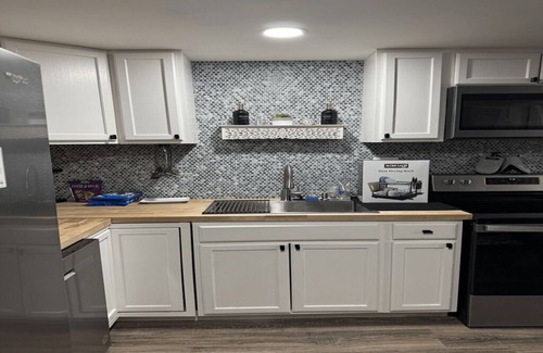 Catonsville Apartment | Incredible 1-bdr 1-bath apartment in Baltimore County with all new appliances