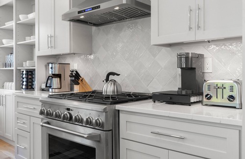 Andover Apartment | Incredible 3 Bedroom 3 Bath FULLY Renovated, Just STUNNING. Amazing Location.