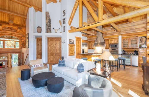 Mountain Village House | Incredible 3BR Ski In/Out Home w/Views!