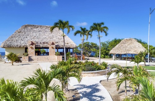Placencia Villa | Incredible All-inclusive Luxury Private Island Resort in the Caribbean