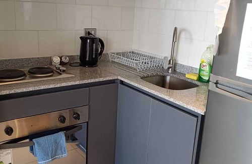 Quinta Normal Apartment | Incredible Apartment in Santiago with Swimming Pool! Ideal for Couples - Yungay 3