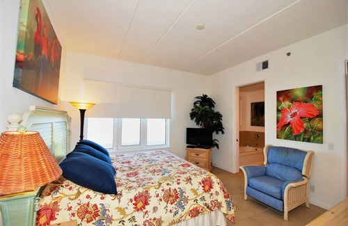 The Shores Condo | Incredible beachfront condo overlooking the beach!