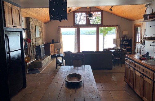 Tallassee House | Incredible Big Water View! Deep Water Without All the Traffic! Sleeps 12