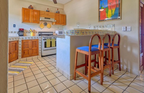 Emiliano Zapata Condo | Incredible Casa de Carole