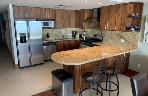 South Hotel Zone Condo | Incredible City and Ocean Views - Grand Venetian