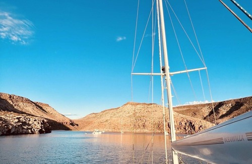 La Paz Boat Rental | Incredible excursions & tours to the islands Islas Espíritu Santo & Balandra Bay