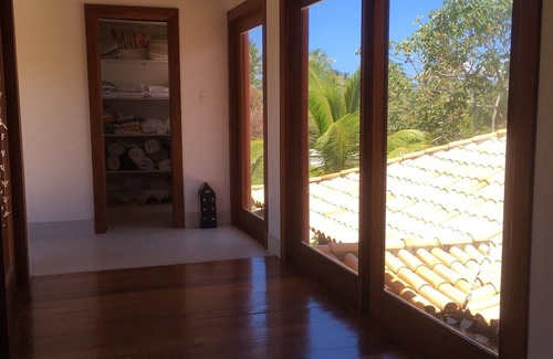 Praia do Forte House | Incredible house with 05 suites next to the natural pools.