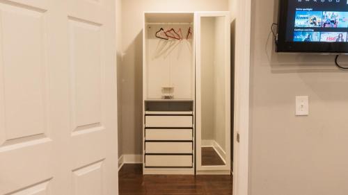 Lithonia Apartment | Incredible King Bed Room Private Bathroom