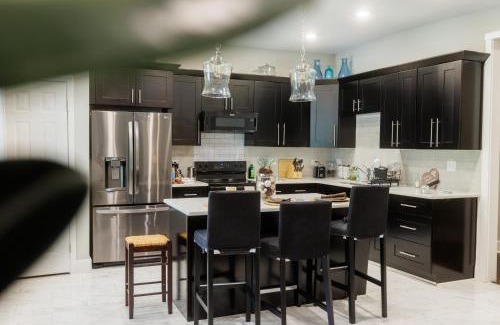 Lithonia Apartment | Incredible King Bed Room Private Bathroom