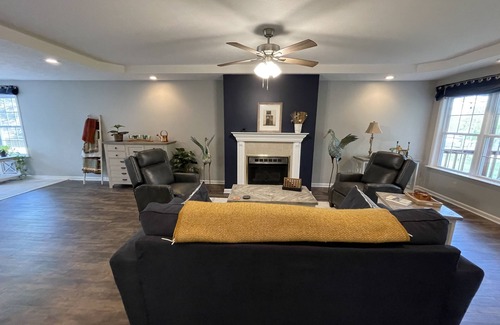 Gilbertsville House | Incredible KY Lake Waterfront Home with Dock