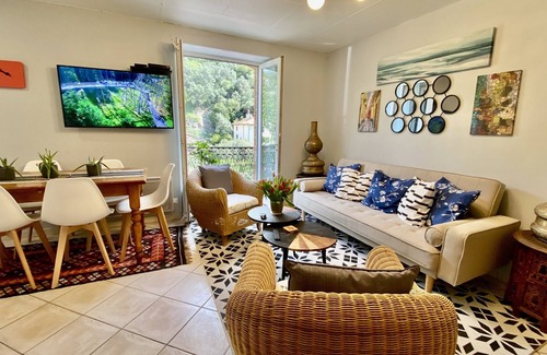 Lastours Apartment | Incredible Lastours 3* apartment with riverside garden