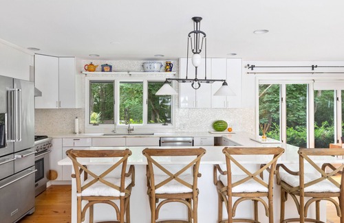 Water Mill House | Incredible Location, Family and Dog Friendly , minutes to flying point