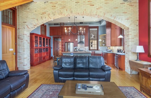 Traverse City Condo | Incredible Luxury Suite in the Village
