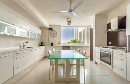 Las Brisas Villa | INCREDIBLE MODERN VILLA WITH THE BEST VIEW