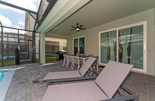 Four Corners House | Incredible NEW 5BD Home All suites with Pool and BBQ Grill
