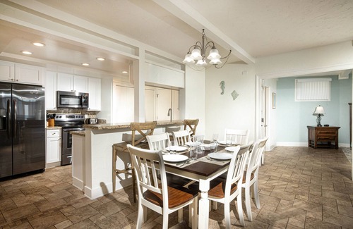 South Oceanside Condo | Incredible OCEANFRONT Location with 30' Balcony!