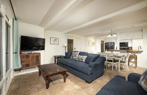 South Oceanside Condo | Incredible OCEANFRONT Location with 30' Balcony!