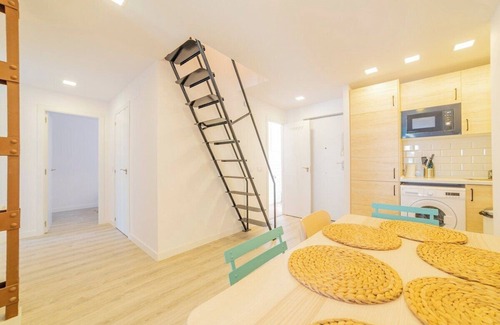 Palos de la Frontera Apartment | Incredible Quadruple Apartment in Atocha, 4A