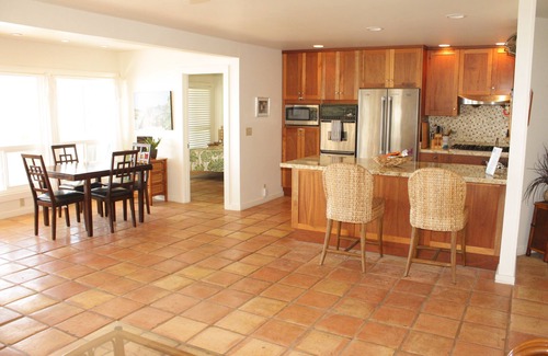 Haleiwa House | Incredible secluded beachfront, heart of Oahu's north shore A/C