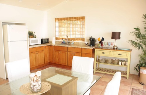 Haleiwa House | Incredible secluded beachfront, heart of Oahu's north shore A/C