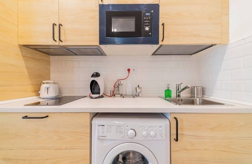 Palos de la Frontera Apartment | Incredible triple apartment in Atocha, 1A